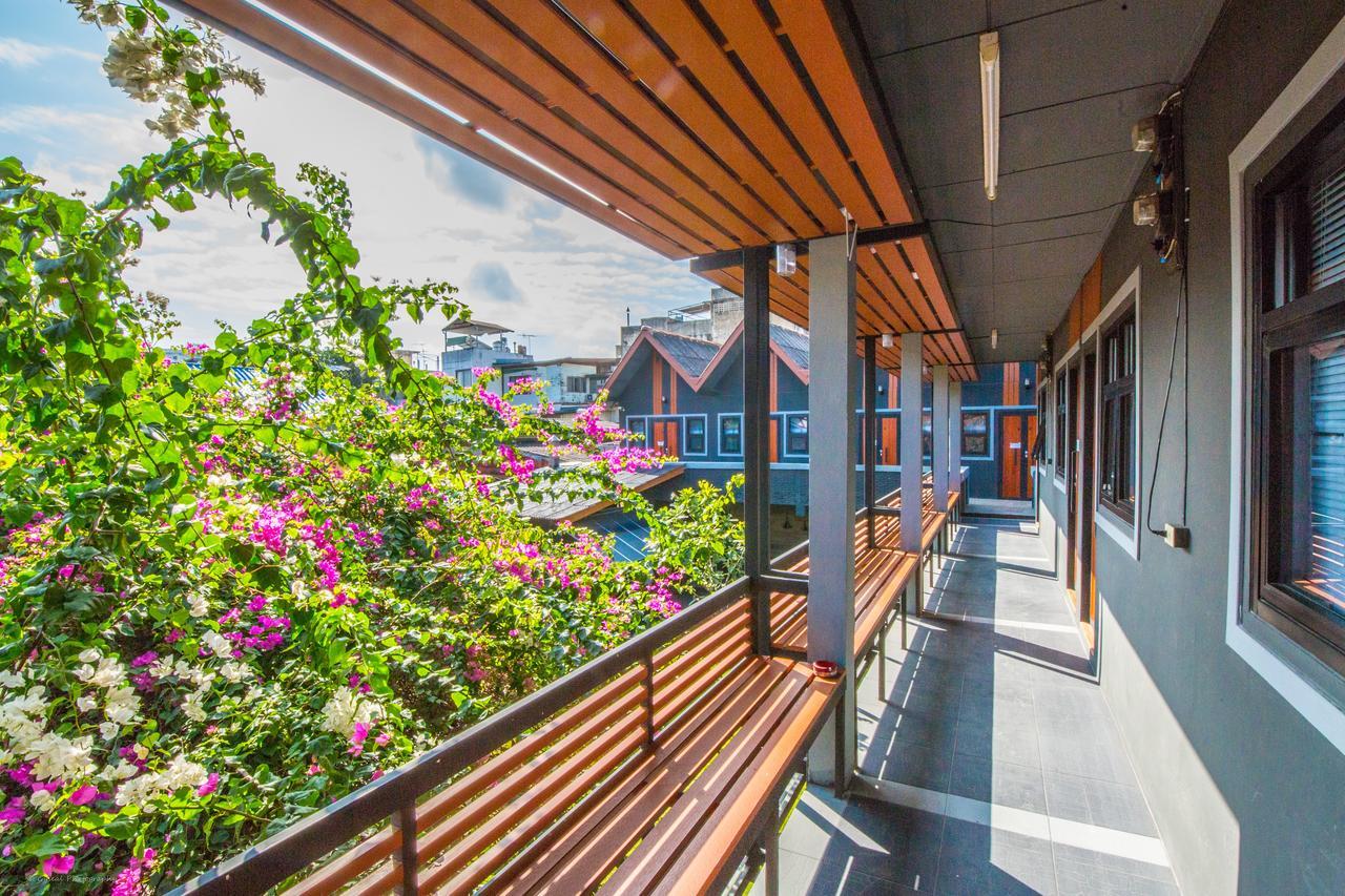Chiangmai Moli Inn (Adults Only) Chiang Mai Zewnętrze zdjęcie