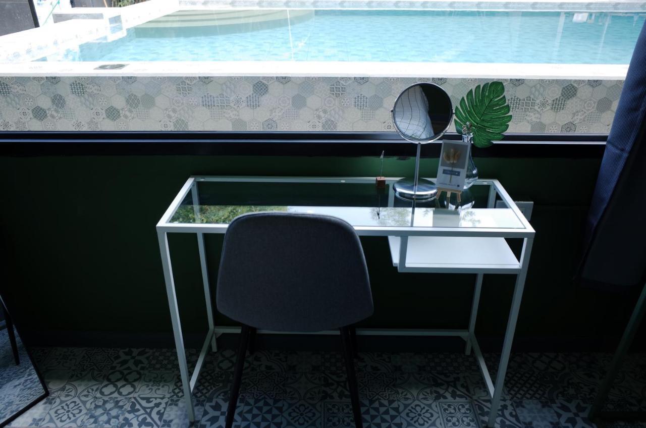 Chiangmai Moli Inn (Adults Only) Chiang Mai Zewnętrze zdjęcie