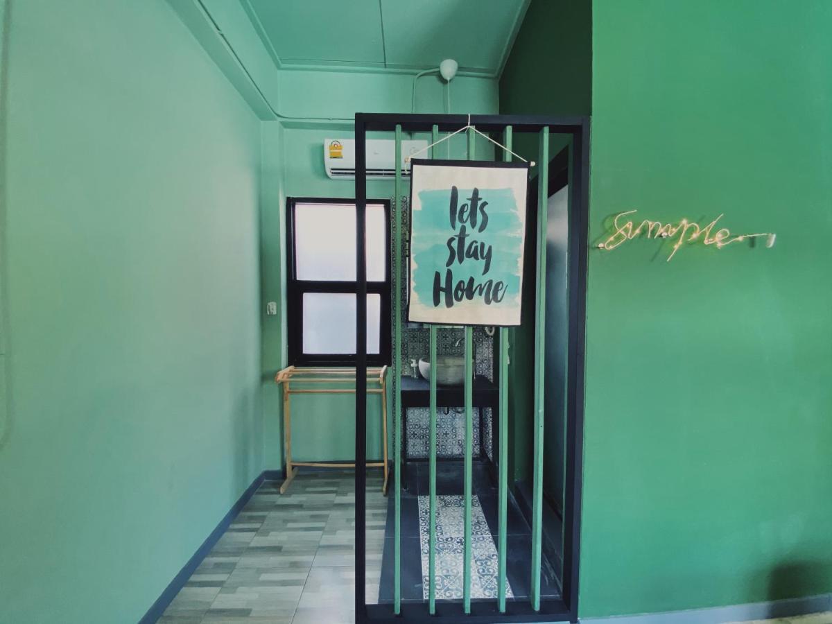 Chiangmai Moli Inn (Adults Only) Chiang Mai Zewnętrze zdjęcie