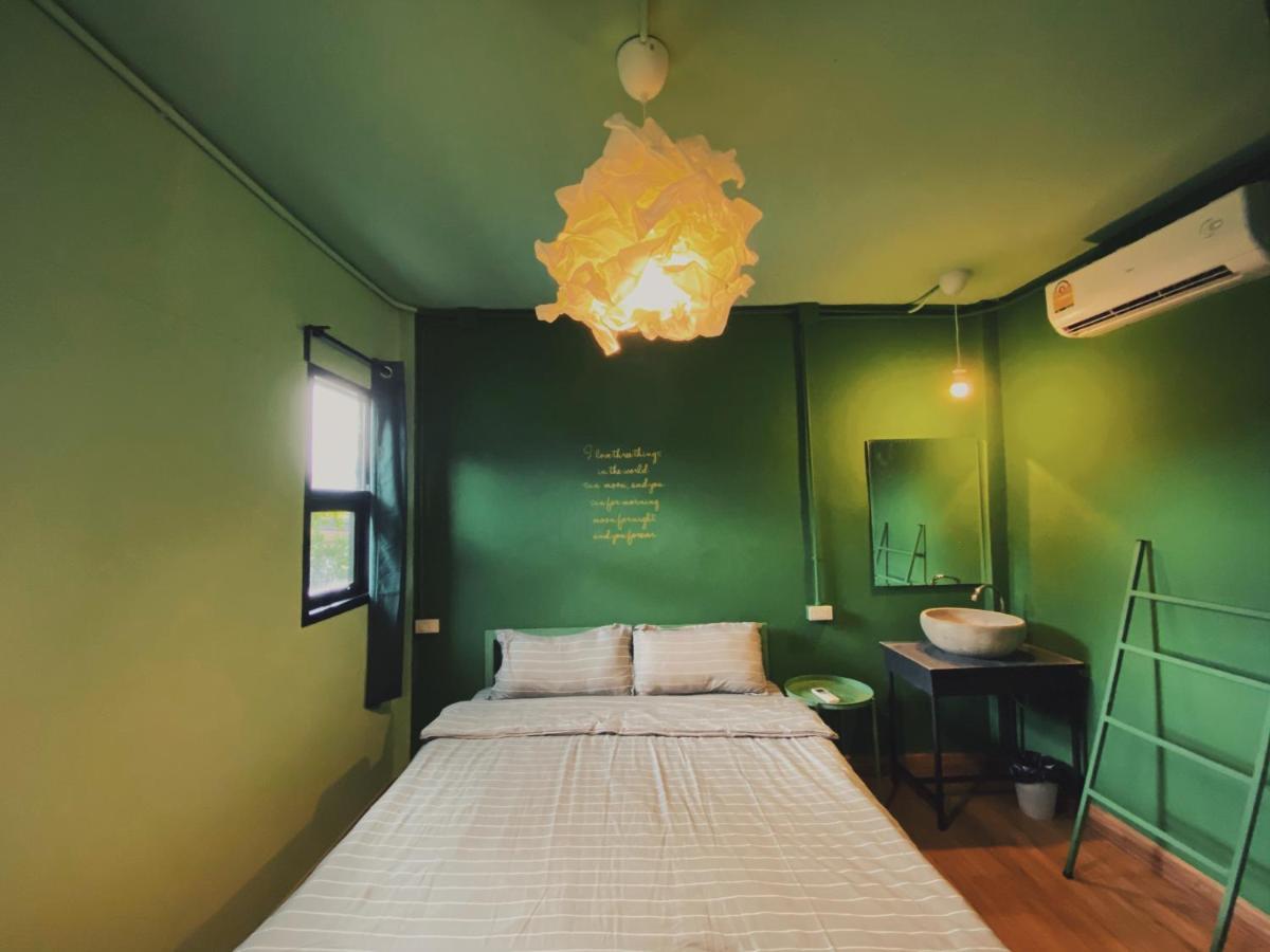 Chiangmai Moli Inn (Adults Only) Chiang Mai Zewnętrze zdjęcie